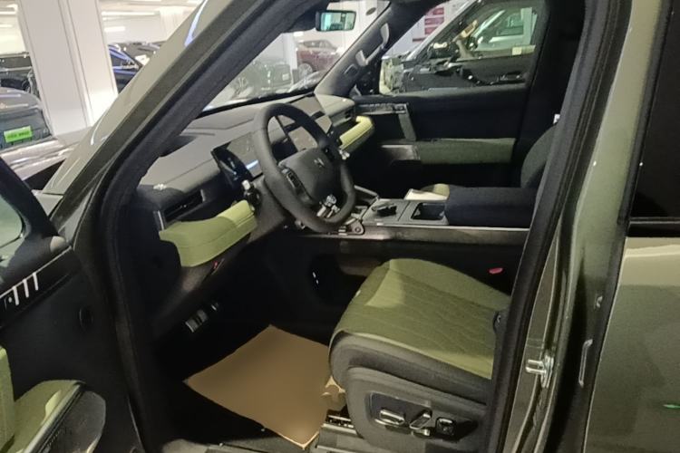 Used Brave warrior M817 2025 Model, Max Left Front Seat