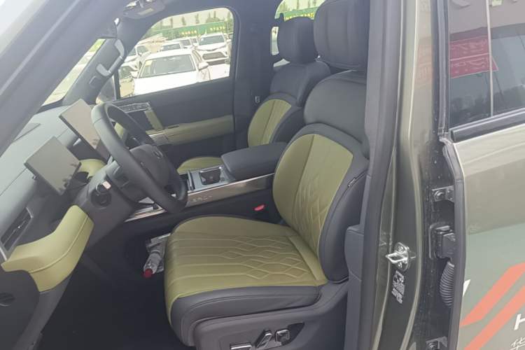 Used Brave warrior M817 2025 Model, Max Left Front Seat
