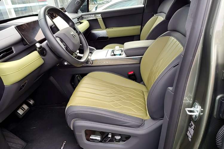 Used Brave warrior M817 2025 Model, Max Left Front Seat