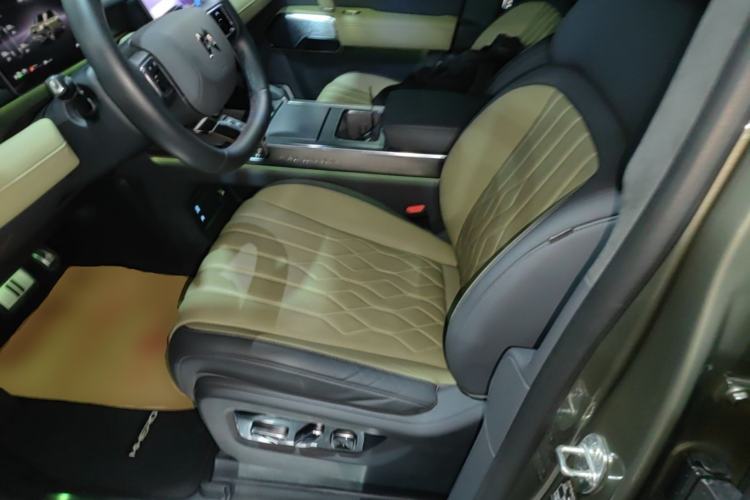 Used Brave warrior M817 2025 Model, Max Left Front Seat