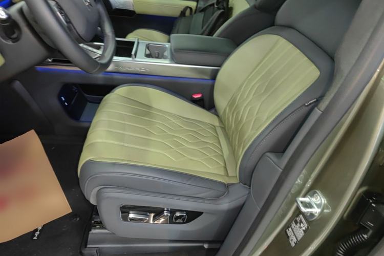Used Brave warrior M817 2025 Model, Max Left Front Seat
