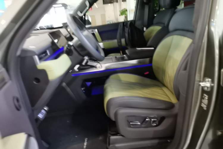 Used Brave warrior M817 2025 Model, Pro Left Front Seat