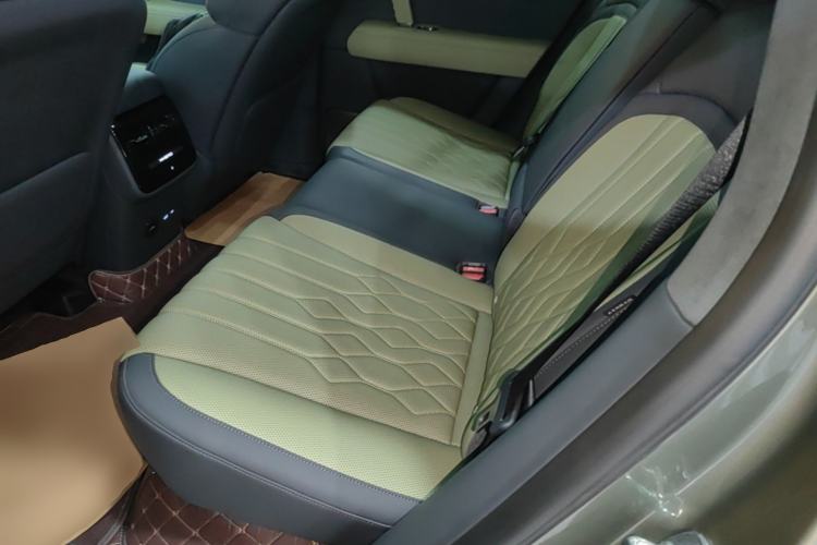 Used Brave warrior M817 2025 Model, Max Left Rear Seat