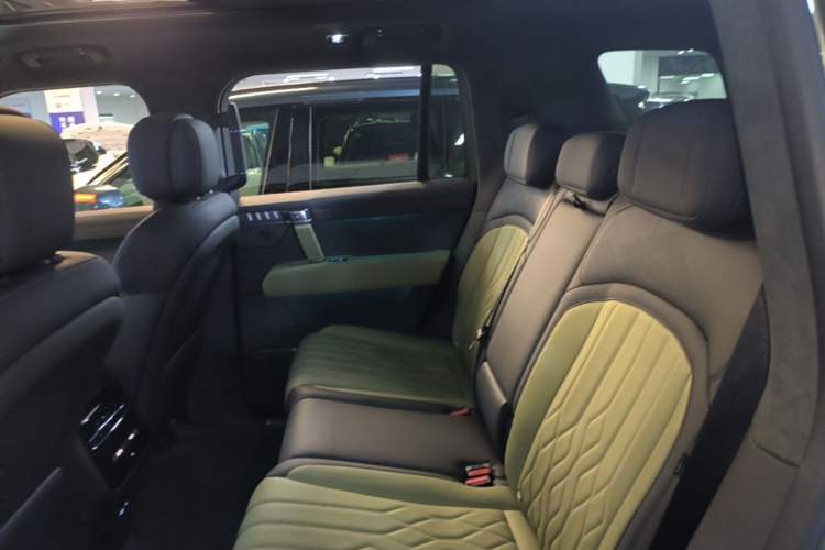 Used Brave warrior M817 2025 Model, Pro Left Rear Seat