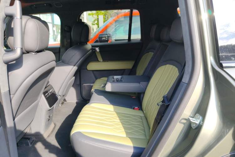 Used Brave warrior M817 2025 Model, Max Left Rear Seat