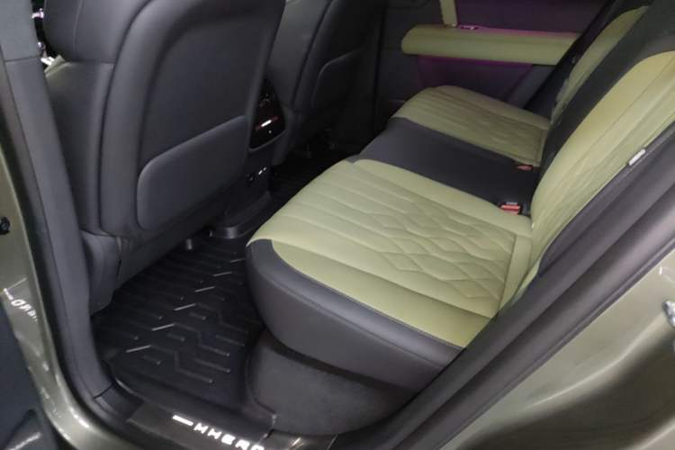 Used Brave warrior M817 2025 Model, Max Left Rear Seat