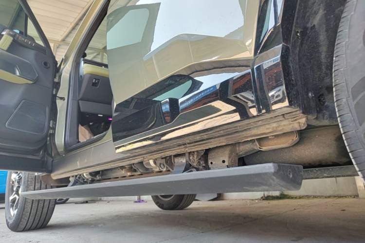 Used Brave warrior M817 2025 Model, Hero Left Side Sill