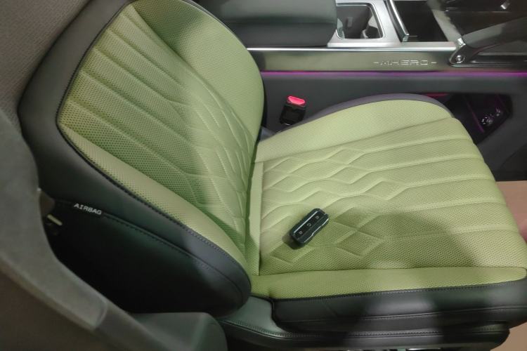 Used Brave warrior M817 2025 Model, Max Right Front Seat