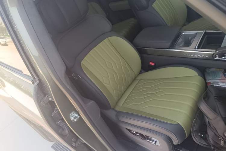 Used Brave warrior M817 2025 Model, Max Right Front Seat