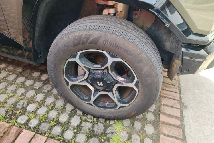 Used Brave warrior M817 2025 Model, Max Right Front Wheel Hub