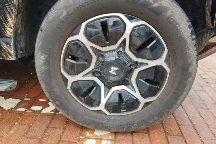 Used Brave warrior M817 2025 Model, Max Right Front Wheel Hub