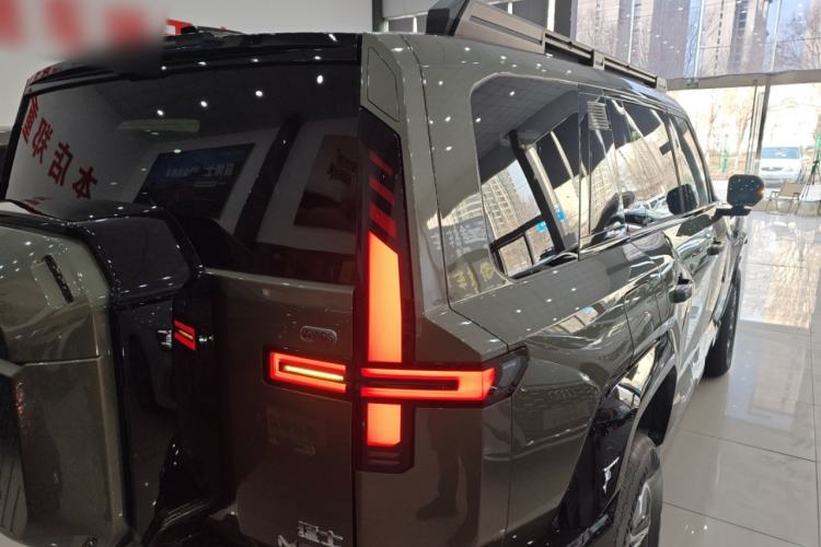 Used Brave warrior M817 2025 Model, Pro Right Rear Taillight