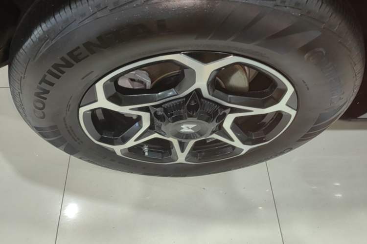Used Brave warrior M817 2025 Model, Max Right Rear Wheel Hub