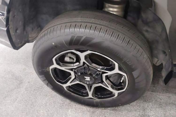 Used Brave warrior M817 2025 Model, Max Right Rear Wheel Hub