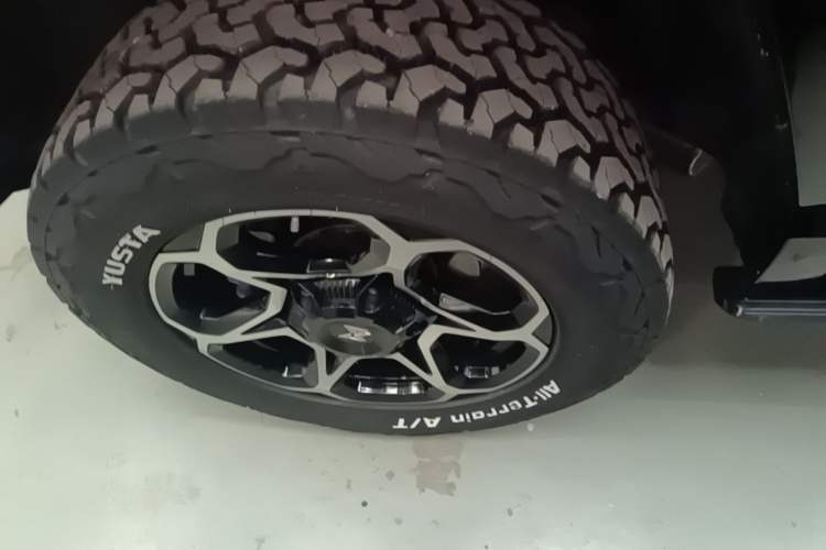 Used Brave warrior M817 2025 Model, Max Right Rear Wheel Hub