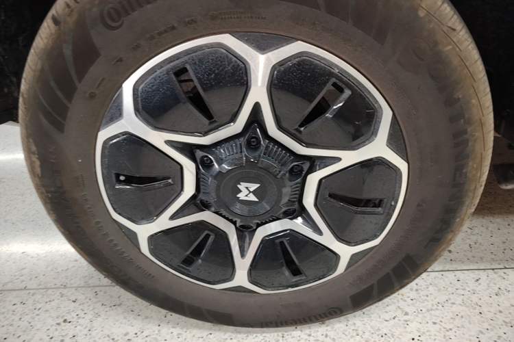Used Brave warrior M817 2025 Model, Max Right Rear Wheel Hub