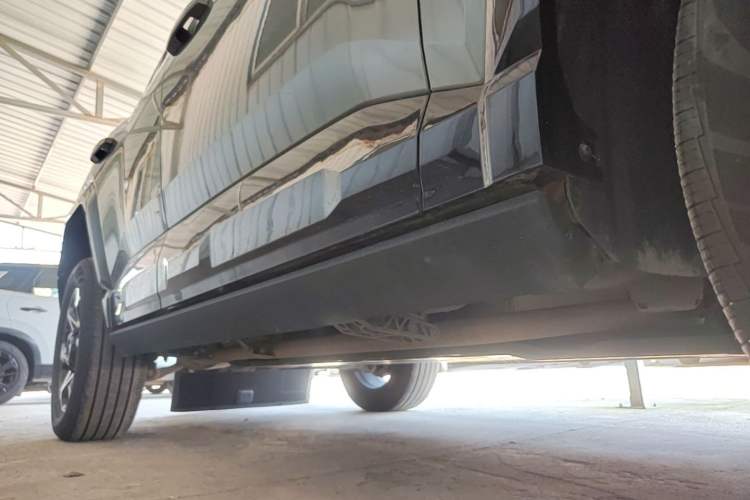 Used Brave warrior M817 2025 Model, Hero Right Side Sill