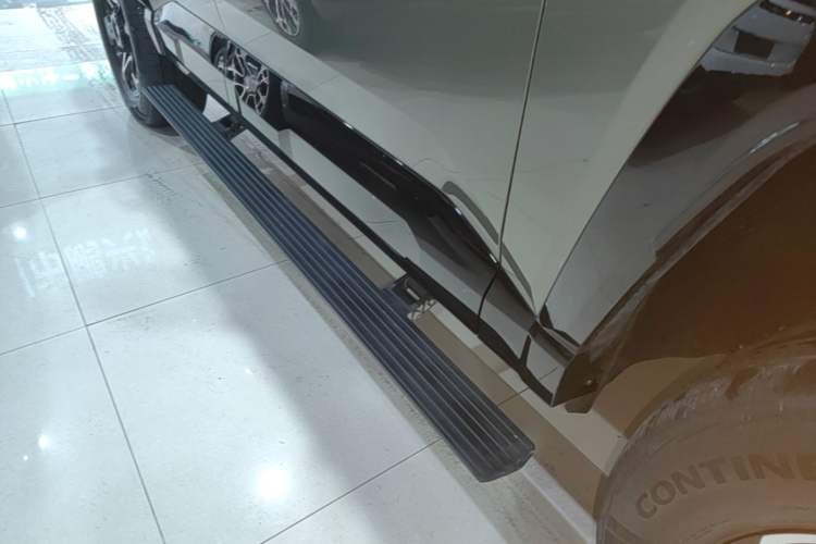 Used Brave warrior M817 2025 Model, Max Right Side Sill