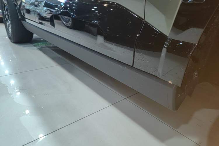 Used Brave warrior M817 2025 Model, Max+ Right Side Sill