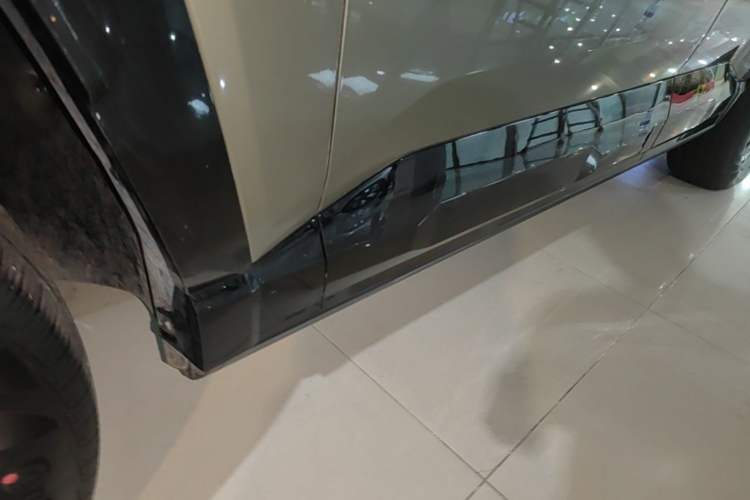 Used Brave warrior M817 2025 Model, Max Right Side Sill