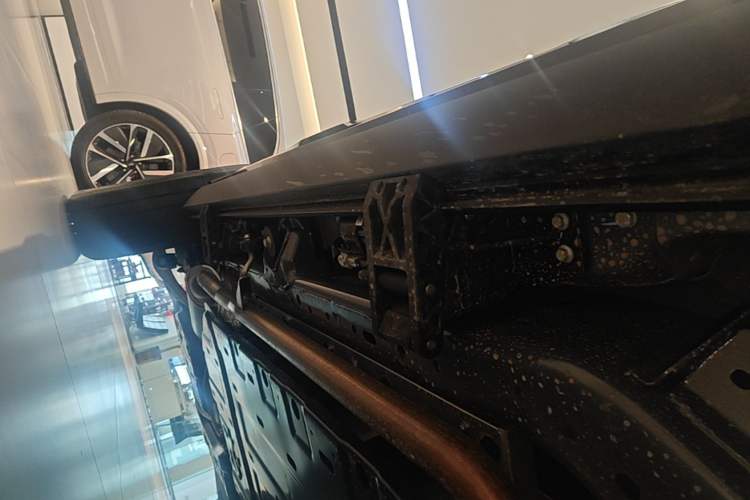 Used Brave warrior M817 2025 Model, Max Right Side Sill
