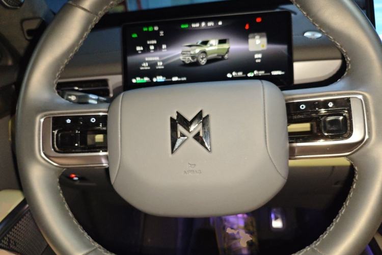 Used Brave warrior M817 2025 Model, Hero Steering Wheel