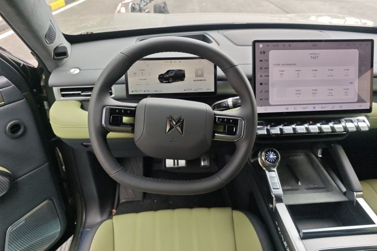 Used Brave warrior M817 2025 Model, Max+ Steering Wheel