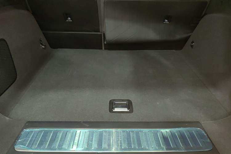 Used Brave warrior M817 2025 Model, Max Trunk