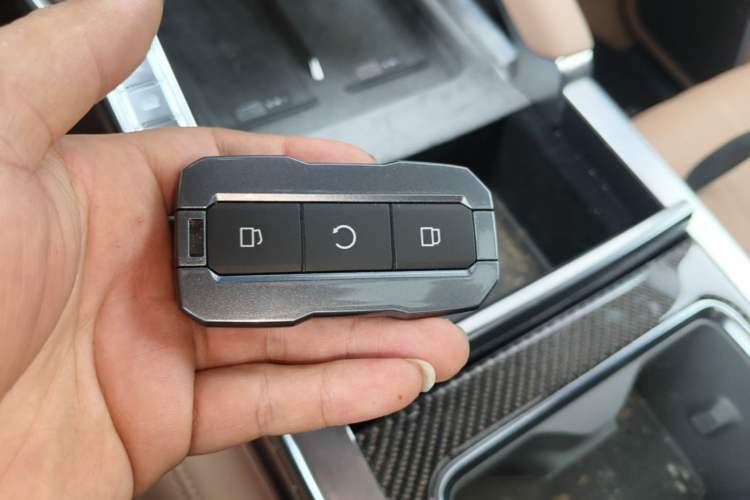 Used Brave warrior M817 2025 Model, Max Vehicle Key