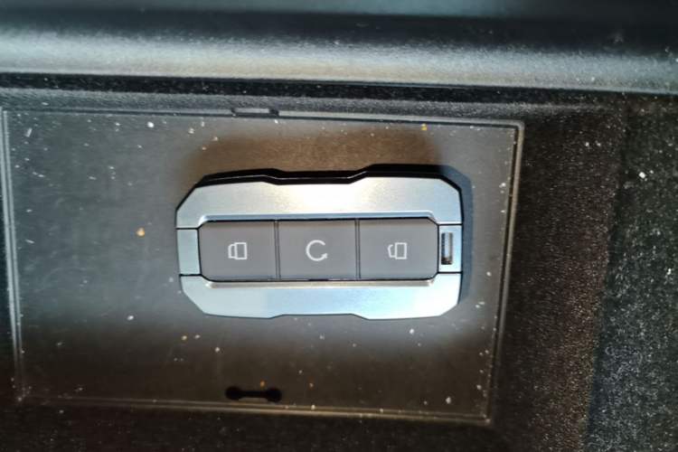 Used Brave warrior M817 2025 Model, Hero Vehicle Key