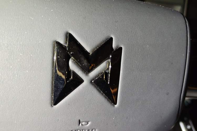 Used Brave warrior M817 2025 Model, Max Vehicle Key