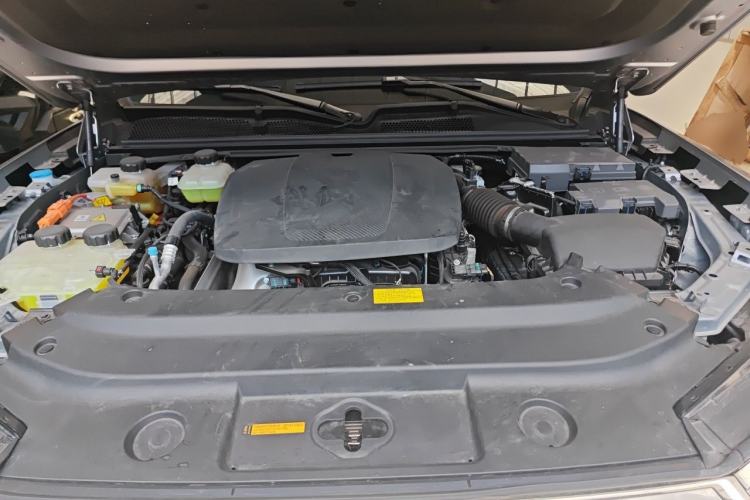 Used Brave warrior M817 2025 Model, Max Engine Bay