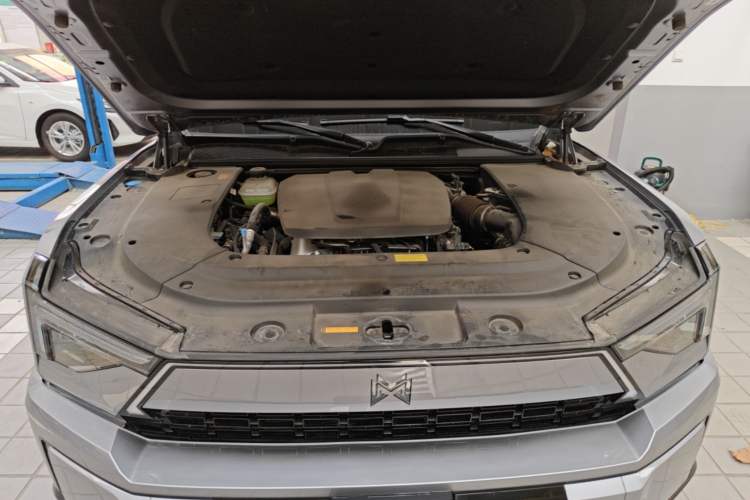 Used Brave warrior M817 2025 Model, Max Engine Bay