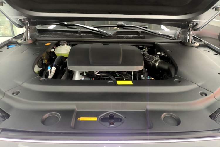 Used Brave warrior M817 2025 Model, Max Engine Bay