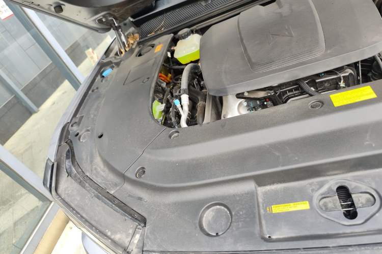 Used Brave warrior M817 2025 Model, Max Engine Bay Right