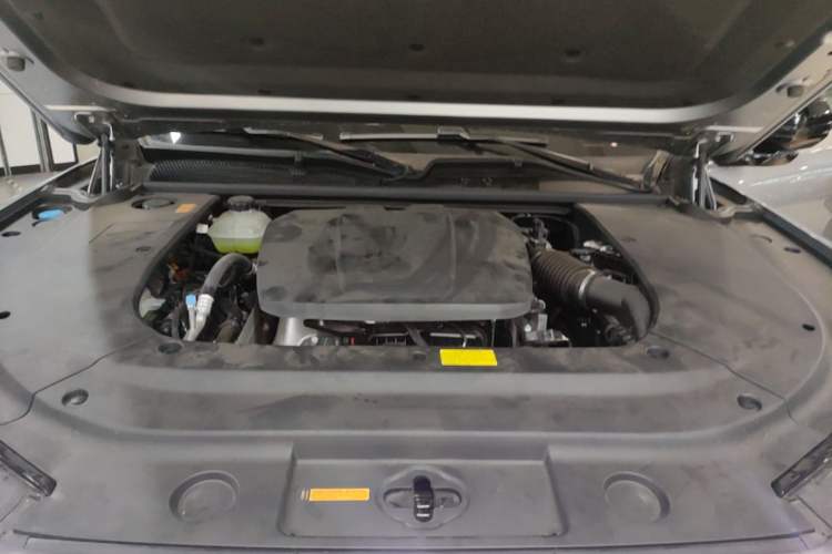 Used Brave warrior M817 2025 Model, Pro Engine Bay