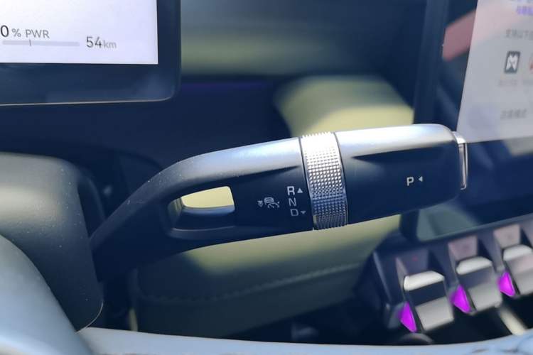Used Brave warrior M817 2025 Model, Pro Gear Lever