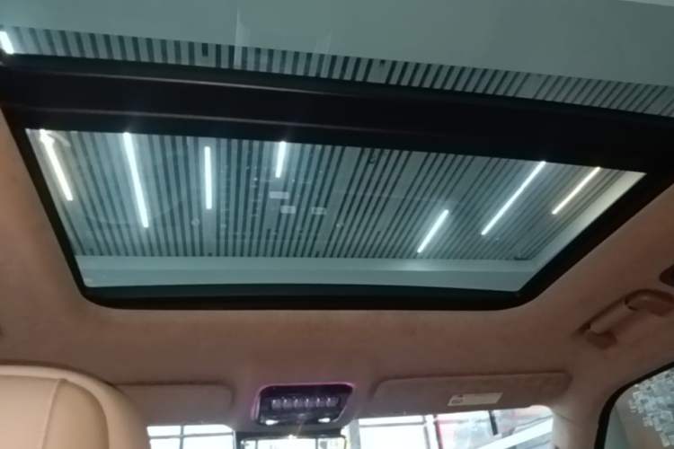 Used Brave warrior M817 2025 Model, Max Headliner