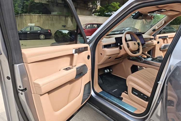 Used Brave warrior M817 2025 Model, Max Interior 2