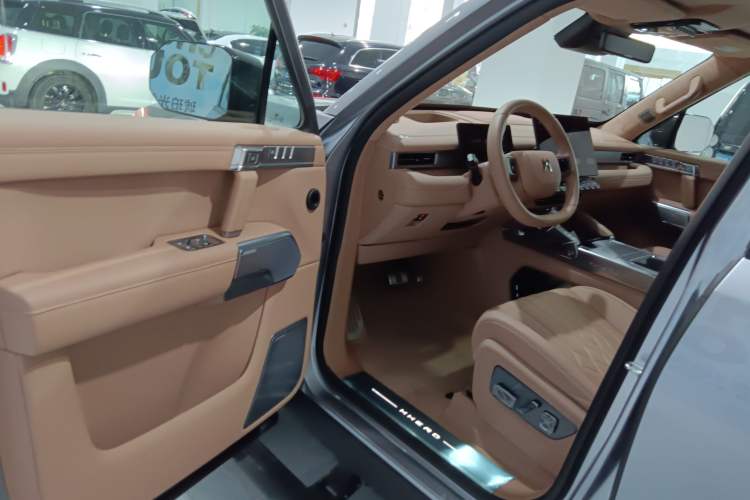 Used Brave warrior M817 2025 Model, Max Interior 3