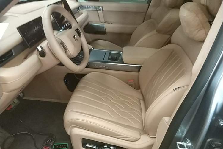 Used Brave warrior M817 2025 Model, Max Left Front Seat