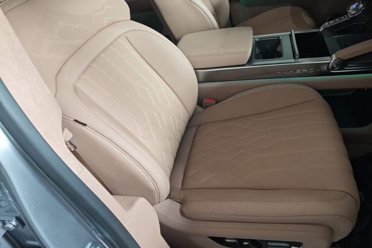 Used Brave warrior M817 2025 Model, Max Right Front Seat
