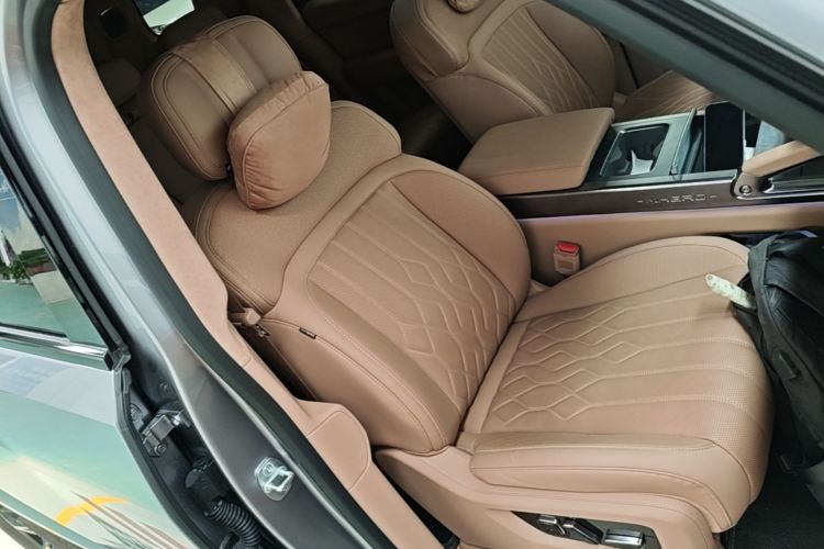Used Brave warrior M817 2025 Model, Max Right Front Seat
