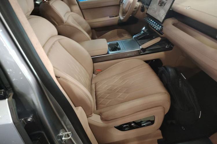 Used Brave warrior M817 2025 Model, Max Right Front Seat