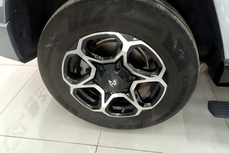 Used Brave warrior M817 2025 Model, Max Right Rear Wheel Hub