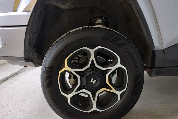 Used Brave warrior M817 2025 Model, Max Right Rear Wheel Hub