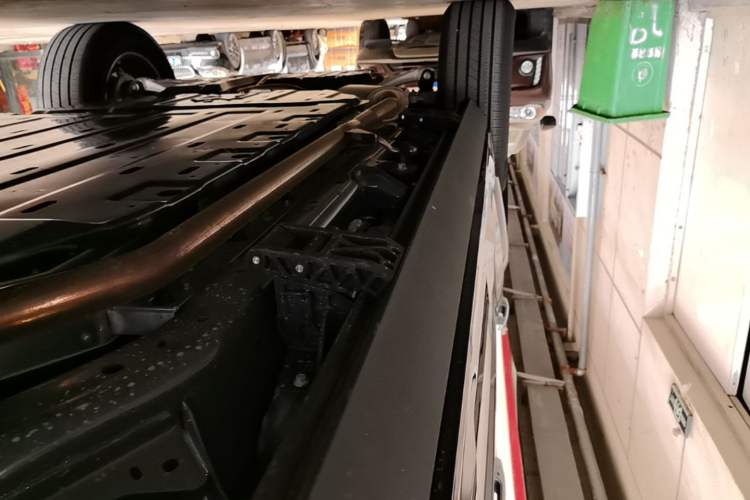 Used Brave warrior M817 2025 Model, Pro Right Side Sill