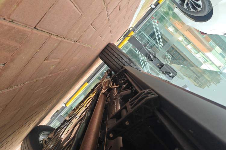 Used Brave warrior M817 2025 Model, Pro Right Side Sill