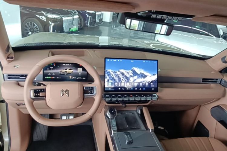 Used Brave warrior M817 2025 Model, Max+ Center Console