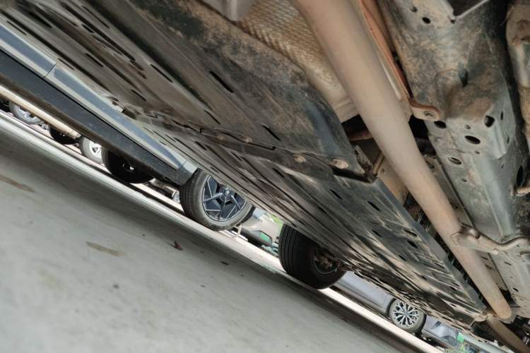 Used Brave warrior M817 2025 Model, Hero Chassis Rear Right